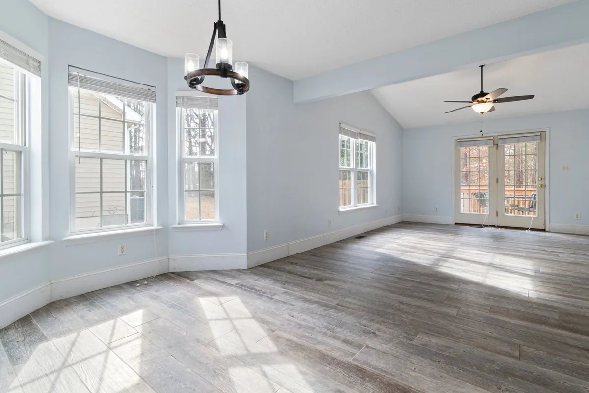 Clean, safe room after biohazard cleanup in Longwood, New York, NY